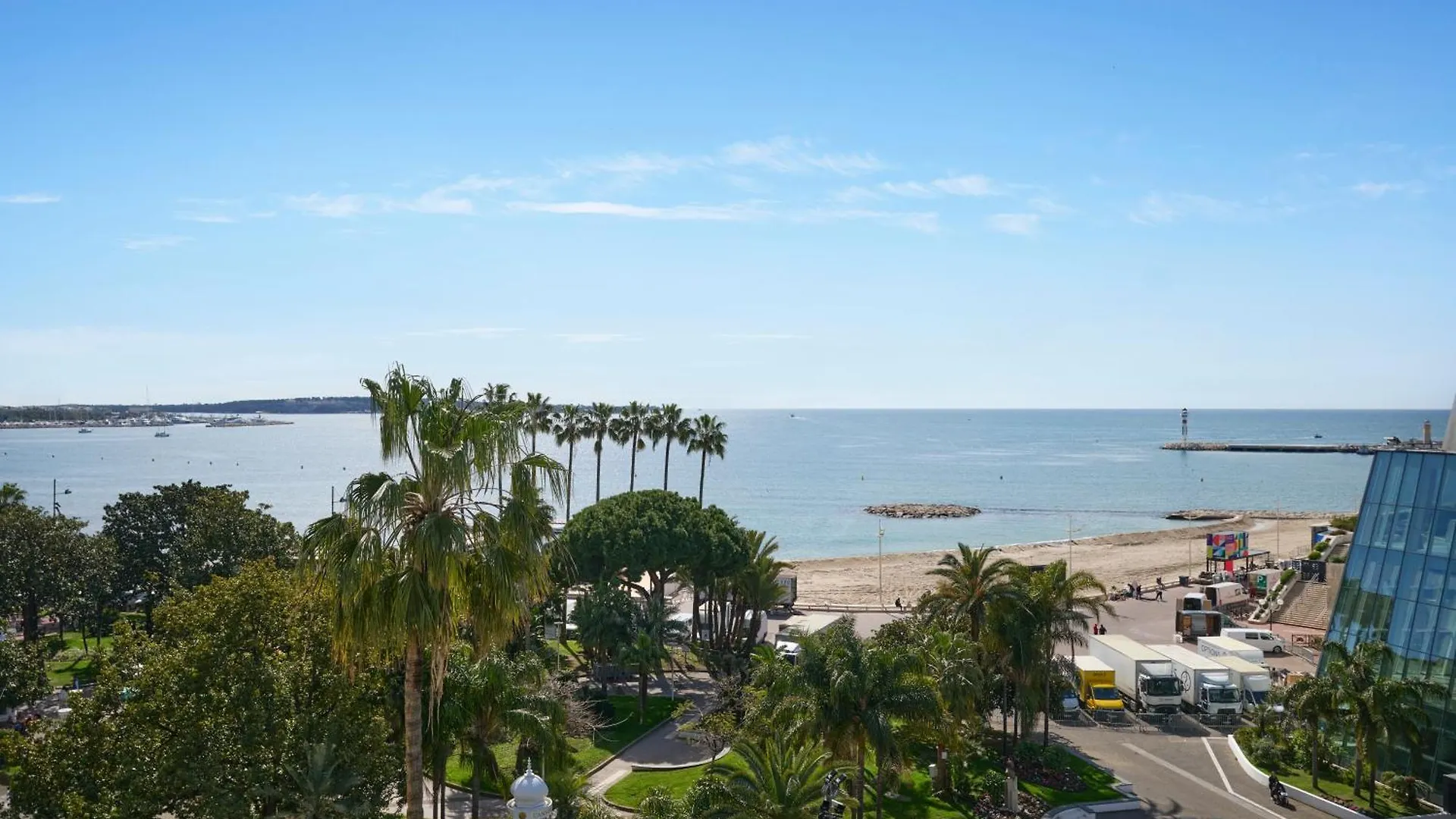 6 Croisette Beaches Sea View And Palais Des Festivals Cannes 0*,  France