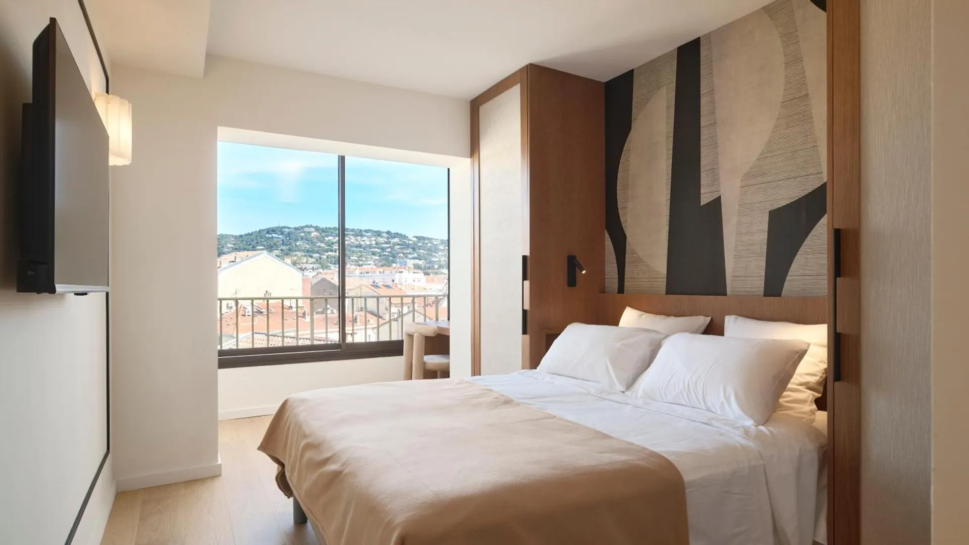 6 Croisette Beaches Sea View And Palais Des Festivals Cannes France